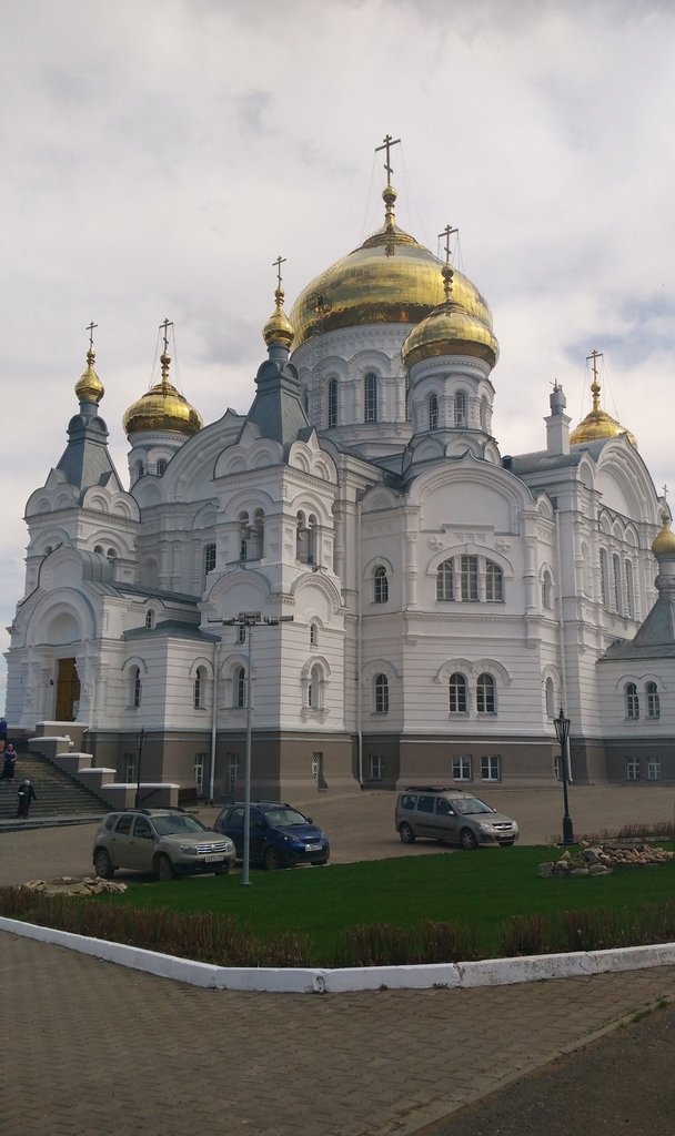 Уральский Афон, тур в Белогорский монастырь + дегустация в Калинино (автобусный тур)